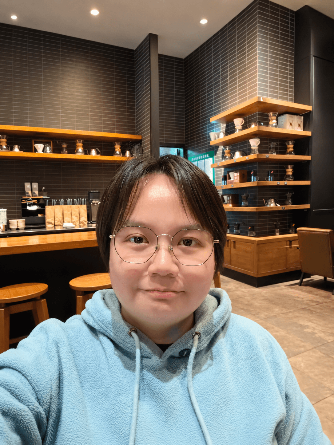 Erika Meng at a café